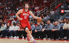 火箭媒体人：火箭对任何西部球队都有机会，他们能战胜马刺或雷霆